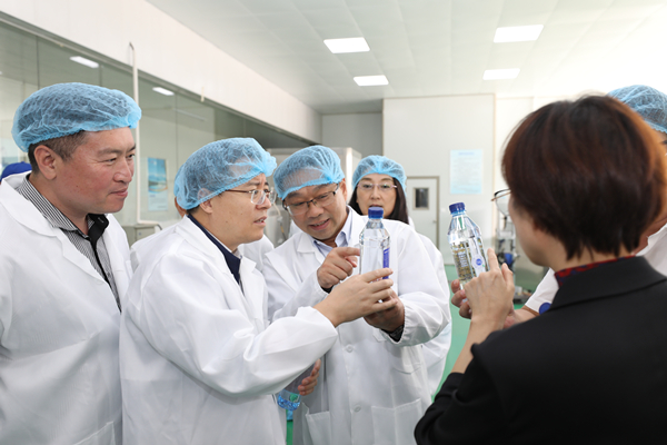 中国铁工投资总会计师肖圣一行调研银川中铁水务